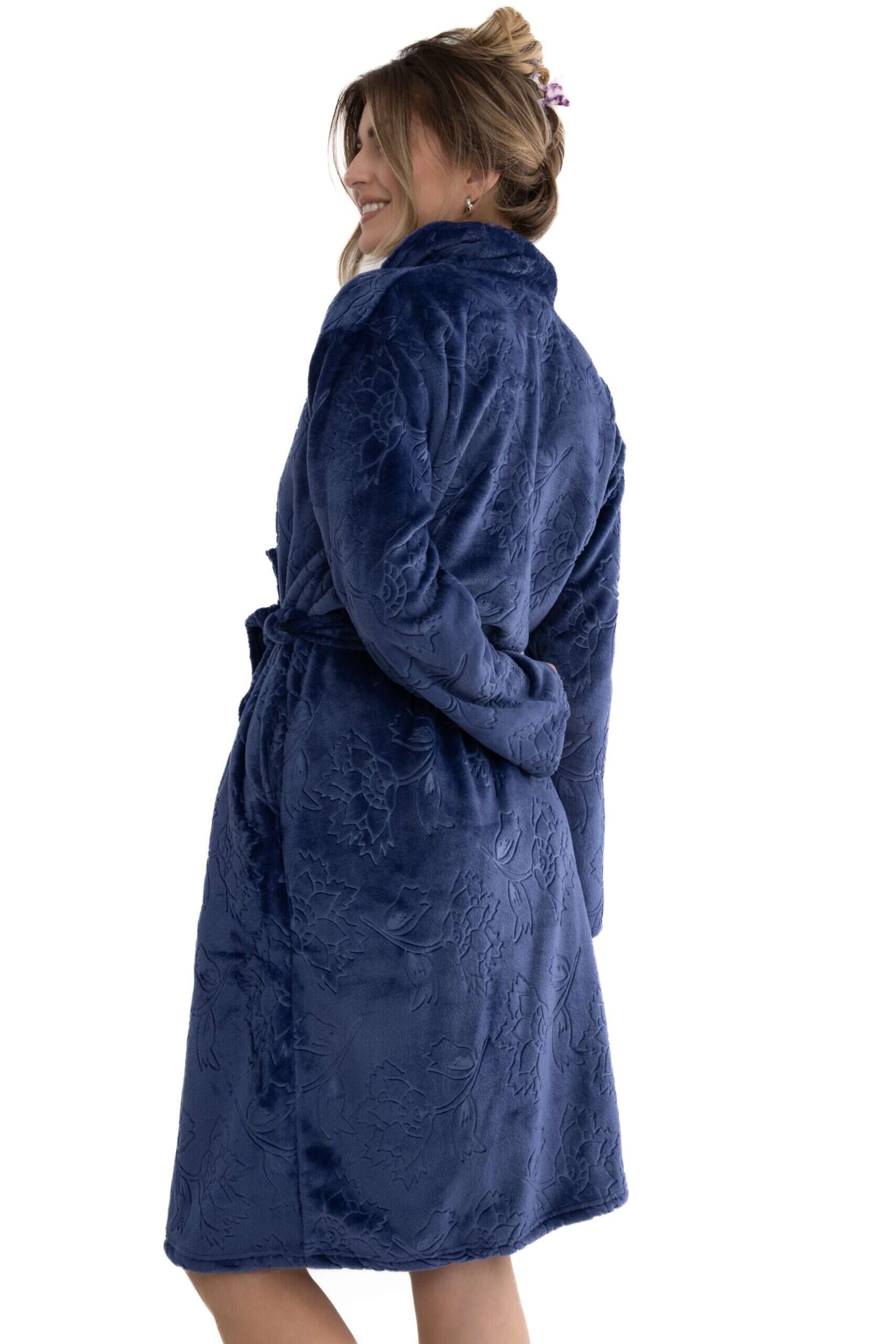 696193-BL-Back2